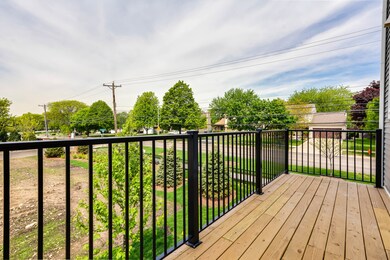 906 Coletta Cir, Naperville, IL 60563 - photo 5