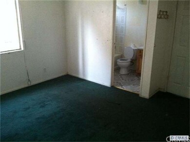 907 W 131st St, Compton, CA 90222 - photo 5