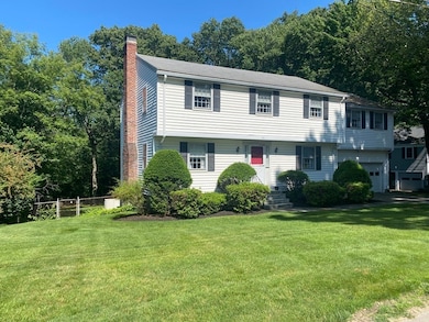 49 Colonial Rd, Needham, MA 02492 - photo 2