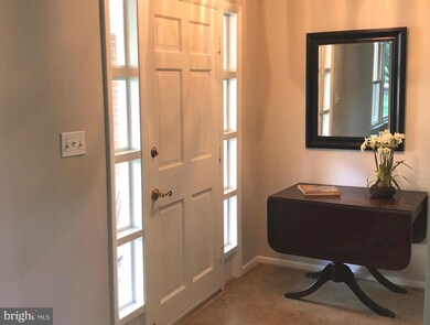 8909 Bridgehaven Ct, Alexandria, VA 22308 - photo 2