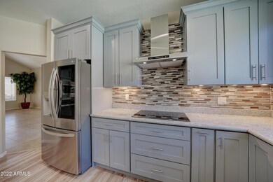 15838 S 10th St-11
