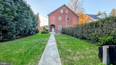 1426 Alexander Ave, Chambersburg, PA 17201 - photo 6