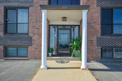 222 Winthrop Shore Dr unit 6, Winthrop, MA 02152 - photo 2