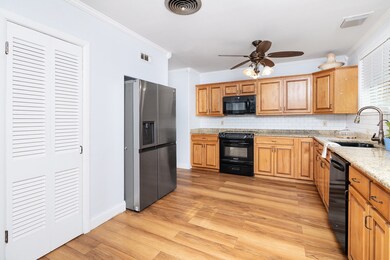 603 Grand Ave, Brady, TX 76825 - photo 4