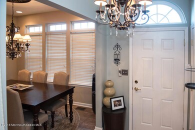 Foyer/Dining Room