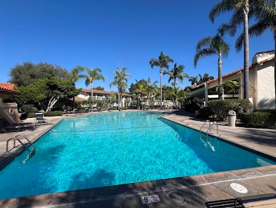 4241 Loma Riviera Ln, San Diego, CA 92110 - photo 3