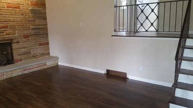 4373 E Mound St, Columbus, OH 43227 - photo 4