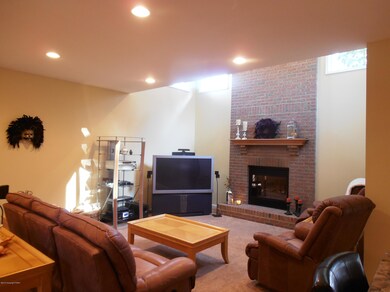 207 Trilland Terrace, East Stroudsburg, PA 18301 - photo 7