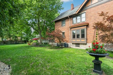 831 Owner Occupied