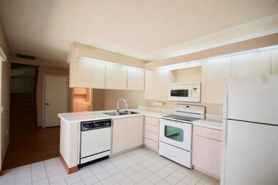 8 Amherst Ct unit D, Royal Palm Beach, FL 33411 - photo 4