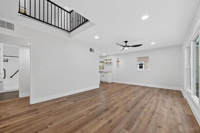 2037 Duck Creek Rd, Cincinnati, OH 45207 - photo 6