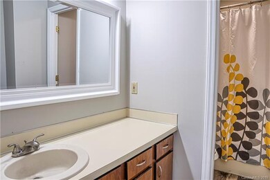 148 Eastwood Dr, Statesville, NC 28625 - photo 6