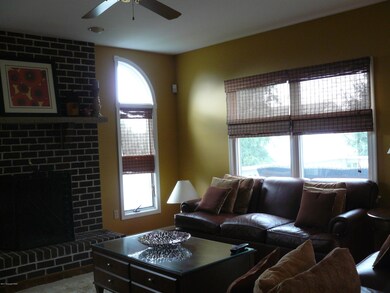 103 Turnberry Ct, Bath, PA 18014 - photo 7