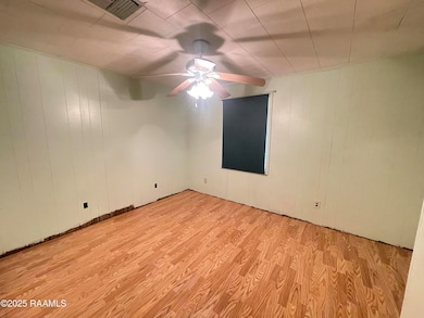 1109 Guidry Ave, Kaplan, LA 70548 - photo 5