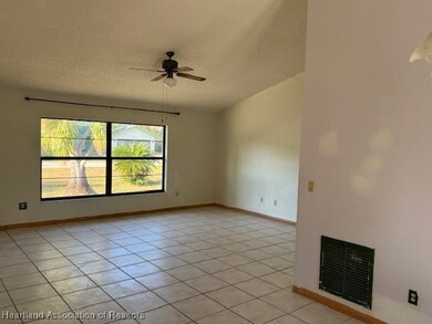 323 S Huckleberry Lake Dr, Sebring, FL 33875 - photo 7