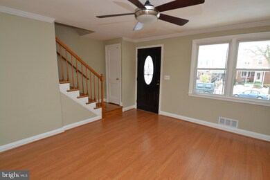 8624 Black Oak Rd, Parkville, MD 21234 - photo 4