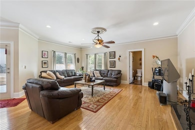 6279 Giles Rd, Lithonia, GA 30058 - photo 7