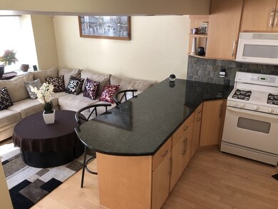 42 Meadow Pond Dr unit A, Leominster, MA 01453 - photo 4