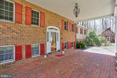 6201 Columbian Way, Bowie, MD 20715 - photo 2