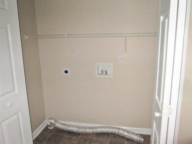 329 Bracken Place, Jacksonville, NC 28540 - photo 4