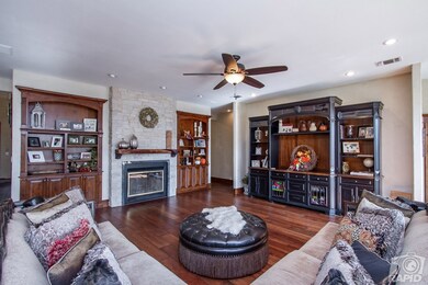 11305 Spring Creek Ln, San Angelo, TX 76904 - photo 7
