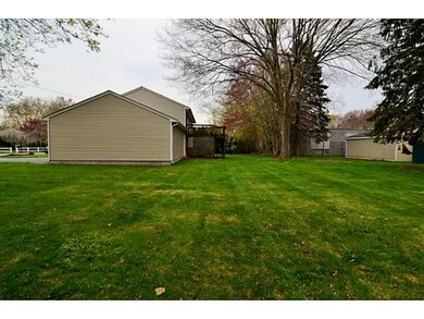 3 Brady St, Warren, RI 02885 - photo 4