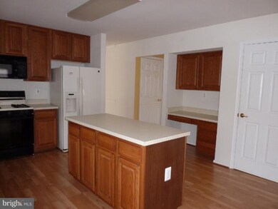 12977 Queen Chapel Rd, Woodbridge, VA 22193 - photo 7