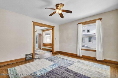 319 W Kilborn St, Lansing, MI 48906 - photo 6