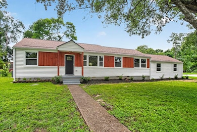 900 Vantrease Rd, Madison, TN 37115 - photo 2