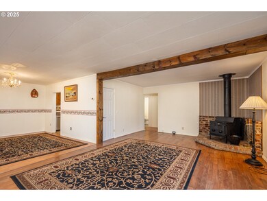 177 SE Egbert Ave, Siletz, OR 97380 - photo 6