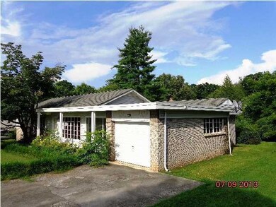 2604 Highland Dr NE, Cleveland, TN 37312 - photo 2