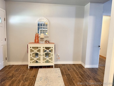 212 W Calista Dr, Tahlequah, OK 74464 - photo 4