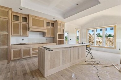 9186 Gander St, Lenexa, KS 66227 - photo 7