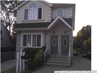 995 Victory Blvd, Staten Island, NY 10301 - photo 2