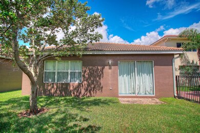 1246 Rosegate Blvd, Riviera Beach, FL 33404 - photo 6