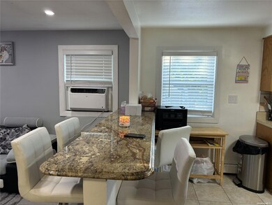 21 Linden Rd, Valley Stream, NY 11580 - photo 4