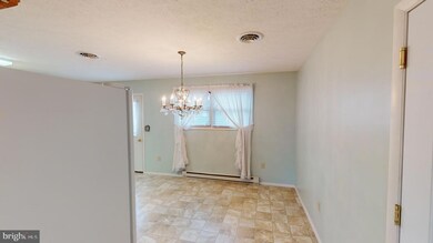 73 Redwood Ln, Keyser, WV 26726 - photo 6