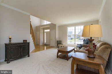 12180 Emory Falls Ct, Bristow, VA 20136 - photo 6