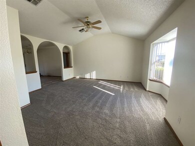 603 Mars Ave, Alamogordo, NM 88310 - photo 2