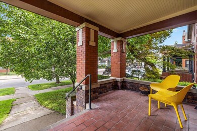 17-469 W Willis -17