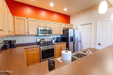 05 Kitchen