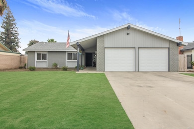 3545 W Monte Vista Ct, Visalia, CA 93277 - photo 6