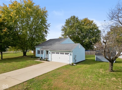 8312 Devonshire Rd, Columbus, IN 47201 - photo 3