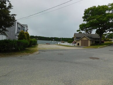 6 & 8 Acorn Ave, Wareham, MA 02571 - photo 5