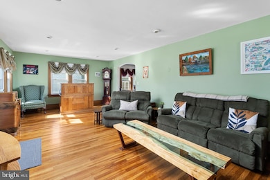 1583 Pennington Rd, Ewing, NJ 08618 - photo 7