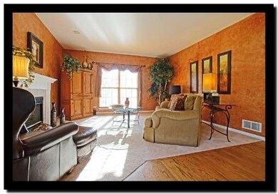 312 S Forest Ave, Batavia, IL 60510 - photo 4