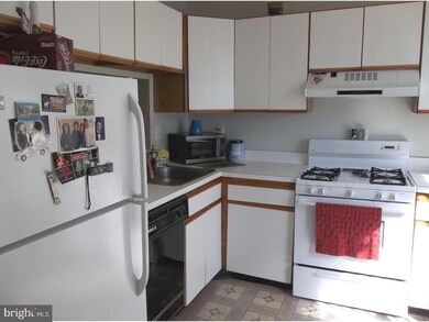 507 Briarwood Ct unit 507, Sewell, NJ 08080 - photo 4