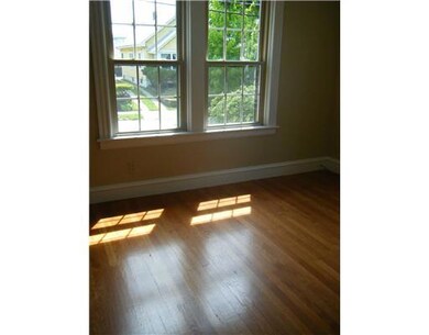 29 Davis Ave, Cranston, RI 02910 - photo 4