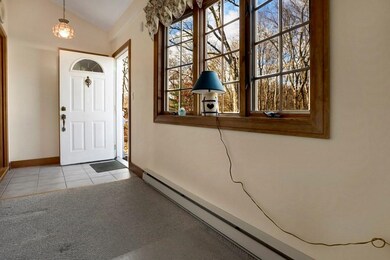 36 Eustis St, Saugus, MA 01906 - photo 2