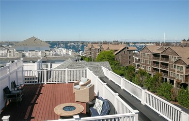 10 Barney St unit 304, Newport, RI 02840 - photo 2